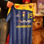 Do licytacji na rzecz Wielkiej Orkiestry Świątecznej Pomocy włączył się piłkarz ręczny Vive Targi Mateusz Jachlewski / Stanisław Blinstrub / Radio Kielce