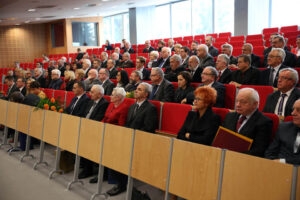 Jubileusz 40-lecia pracy naukowej prof. zw. dr hab. Ryszarda Michała Czarnego. / Wojciech Habdas / Radio Kielce