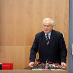 Jubileusz 40-lecia pracy naukowej prof. zw. dr hab. Ryszarda Michała Czarnego. Laudację wygłosił Jerzy Jaskiernia. / Wojciech Habdas / Radio Kielce