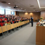 Jubileusz 40-lecia pracy naukowej prof. zw. dr hab. Ryszarda Michała Czarnego. Józef Oleksy, premier Polski w latach 1995–1996. / Wojciech Habdas / Radio Kielce