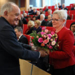 Jubileusz 40-lecia pracy naukowej prof. zw. dr hab. Ryszarda Michała Czarnego. Alicja Adamczak, wieloletnia prezes Urzędu Patentowego Rzeczypospolitej Polskiej. / Wojciech Habdas / Radio Kielce