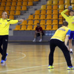 Pierwsze treningi z drużyną przeprowadził dzisiaj w Hali Legionów nowy trener Vive Targów Kielce Tałant Dujszebajew. / Wojciech Habdas / Radio Kielce