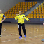 Pierwsze treningi z drużyną przeprowadził dzisiaj w Hali Legionów nowy trener Vive Targów Kielce Tałant Dujszebajew. / Wojciech Habdas / Radio Kielce