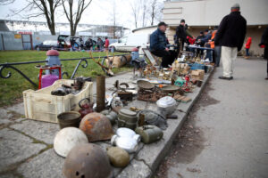 W każdą drugą sobotę miesiąca WDK organizuje giełdę staroci. / Kamil Król / Radio Kielce