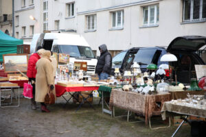 W każdą drugą sobotę miesiąca WDK organizuje giełdę staroci. / Kamil Król / Radio Kielce