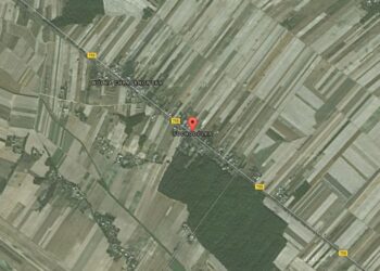 uchodólka powiat opatowski / Google Maps