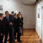 Prezentacja kalendarza na rok 2014, wydanego w ramach kampanii społecznej "Inni - nie gorsi". / Stanisław Blinstrub / Radio Kielce