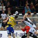 9. kolejka Ligi Mistrzów piłkarzy ręcznych: THW Kiel - Vive Targi Kielce / Witold Bakalarz / Radio Kielce