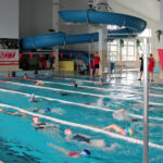 Już po raz ósmy w Kazimierzy Wielkiej odbywa się 24-godzinny Maraton Pływacki / Krzysztof Żołądek / Radio Kielce