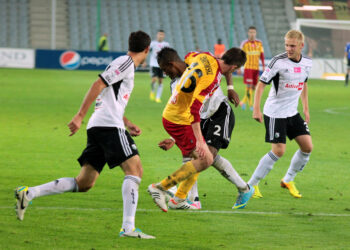 Fragment meczu Korona Kielce - Legia Warszawa / Krzysztof Żołądek / Radio Kielce