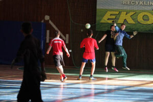 Ferie z futbolem. Mecz Fnatic-BCK Bęczkow / Wojciech Habdas / Radio Kielce