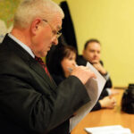 Mieszkańcy osiedla "Na Stoku” w Kielcach wyjaśniali z zarządem spółdzielni nieprawidłowości, związane z budową bloku przy ulicy Sikorskiego. / Wojciech Habdas / Radio Kielce