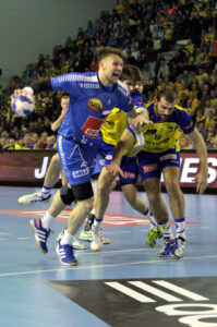 Vive Targi Kielce pokonało we własnej hali Orlen Wisłę Płock 38:30 w ostatnim meczu fazy grupowej Ligi Mistrzów. / Karol Wójcik / www.swietokrzyskie.org.pl