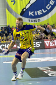 Vive Targi Kielce pokonało we własnej hali Orlen Wisłę Płock 38:30 w ostatnim meczu fazy grupowej Ligi Mistrzów. / Karol Wójcik / www.swietokrzyskie.org.pl