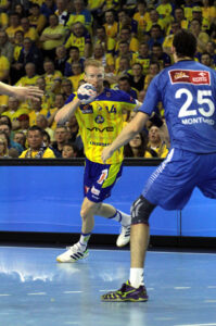 Vive Targi Kielce pokonało we własnej hali Orlen Wisłę Płock 38:30 w ostatnim meczu fazy grupowej Ligi Mistrzów. / Karol Wójcik / www.swietokrzyskie.org.pl