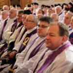 Suchedniów pożegnał księdza infułata Józefa Wójcika. / Wojciech Habdas / Radio Kielce