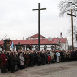 Suchedniów pożegnał księdza infułata Józefa Wójcika. / Wojciech Habdas / Radio Kielce