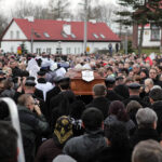 Suchedniów pożegnał księdza infułata Józefa Wójcika. / Wojciech Habdas / Radio Kielce