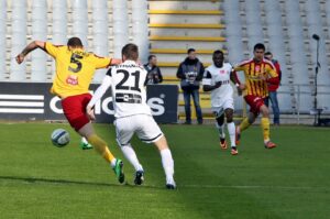 Remis Korony Kielce z Zagłębiem Lubin 1:1 / Stanisław Blinstrub / Radio Kielce