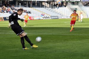 Remis Korony Kielce z Zagłębiem Lubin 1:1 / Stanisław Blinstrub / Radio Kielce