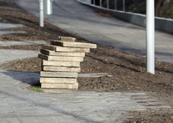 Budowa Bulwaru nad Silnicą trwa, mimo oficjalnego zakończenia prac. / Stanisław Blinstrub / Radio Kielce