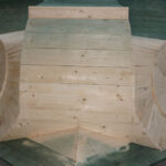 Ostatnia część wieży powstaje w firmie Furmanek w Daleszycach / Robert Szumielewicz / Radio Kielce