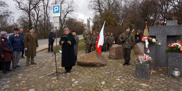 Dzień Pamięci Ofiar Niemieckiego Terroru obchodzono w Sandomierzu. / Grażyna Szlęzak-Wójcik / Radio Kielce