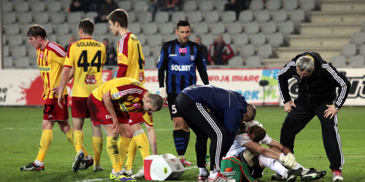 W meczu 26. kolejki T-Mobile Ekstraklasy piłkarze Korony Kielce zremisowali z Zawiszą Bydgoszcz 1:1 (1:0) / Wojciech Habdas / Radio Kielce