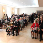 W Urzędzie Miasta wręczono medale za długoletnie pożycie małżeńskie. / Wojciech Habdas / Radio Kielce