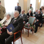 W Urzędzie Miasta wręczono medale za długoletnie pożycie małżeńskie. / Wojciech Habdas / Radio Kielce