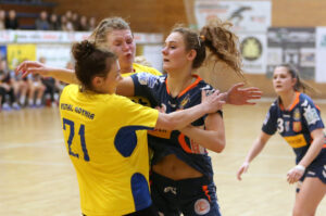 Korona Handball - Vistal Gdynia - Mistrzostwa Polski Juniorów Kielce 2014 / Krzysztof Żołądek / Radio Kielce