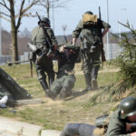 Rekonstrukcja historyczna obrony Westerplatte. / WB / Radio Kielce