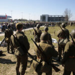 Rekonstrukcja historyczna obrony Westerplatte. / WB / Radio Kielce