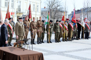 Uroczystości 75. rocznicy odprawy 4 Pułku Piechoty Legionów na Westerplatte, Rynek w Kielcach / Krzysztof Żołądek / Radio Kielce