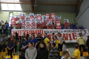 Vive Targi Kielc pokonały we własnej hali Stal Mielec 43:33, prowadząc do prezerwy 19:18. / Stanisław Blinstrub / Radio Kielce