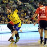 Vive Targi Kielc pokonały we własnej hali Stal Mielec 43:33, prowadząc do prezerwy 19:18. / Stanisław Blinstrub / Radio Kielce