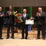 Władze samorządowe województwa wręczyły Świętokrzyskie Victorie - w kategorii "Przedsiębiorczość" nagrodzono "Uzdrowisko Busko–Zdrój S.A” / Stanisław Blinstrub / Radio Kielce