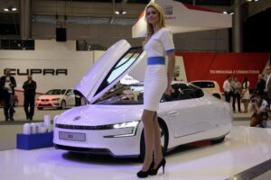 Motor Show 2014 VW XL1. / Robert Felczak / Radio Kielce