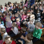 Nauczyciele zagrali Kopciuszka. / Piotr Michalski / Radio Kielce