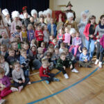 Nauczyciele zagrali Kopciuszka. / Piotr Michalski / Radio Kielce