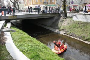 Happening posła Kopycińskiego. / Piotr Michalski / Radio Kielce