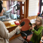 Dzień Dobry Dzieci o tradycjach Śmingusa-Dyngusa / Piotr Michalski / Radio Kielce