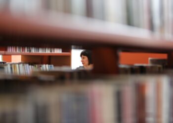 Otwarcie biblioteki przy ul. Okrzei. / Stanisław Blinstrub / Radio Kielce