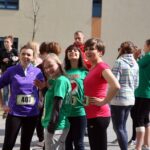 Bieg w Kaskach na Politechnice Świętokrzyskiej  - uczestniczki biegu / Stanisław Blinstrub / Radio Kielce