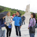 Kanonizacja Jana XXIII I Jana Pawła II - Pielgrzymi na Polskim Cmentarzu Wojennym na Monte Cassino / Wojciech Habdas / Radio Kielce