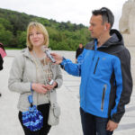 Kanonizacja Jana XXIII I Jana Pawła II - Pielgrzymi na Polskim Cmentarzu Wojennym na Monte Cassino / Wojciech Habdas / Radio Kielce