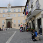 Kanonizacja Jana XXIII I Jana Pawła II - Pielgrzymi w Castel Gandolfo / Wojciech Habdas / Radio Kielce