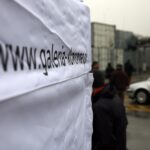 Giełda Samochodowa w galerii Korona / Stanisław Blinstrub / Radio Kielce