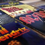 Giełda płyt w klubie "Pod Krechą" / Stanisław Blinstrub / Radio Kielce