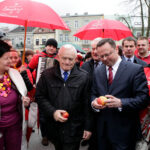 Przewodniczący SLD Leszek Miller przyjechał we wtorek do Kielc i Starachowic specjalnym autobusem. / Wojciech Habdas / Radio Kielce